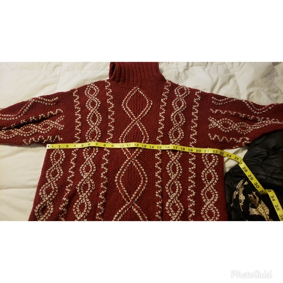 Banana Republic Wool Blend Fisherman Sweater - Picture 5 of 5